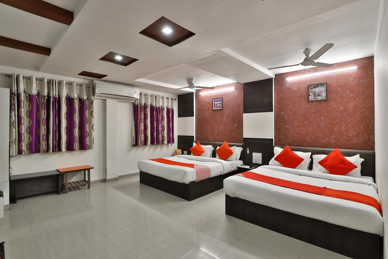 Hotel Oyo 2174 Radhey