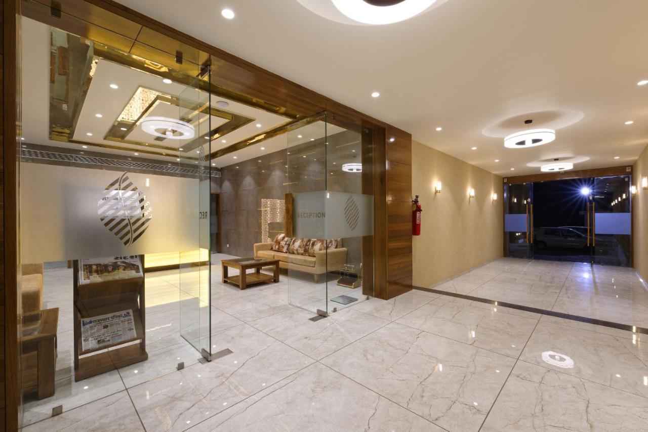 Flourish International Hotel Ahmedabad