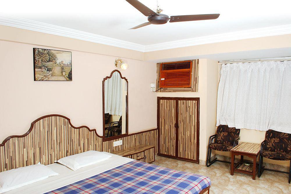 Hotel Centra