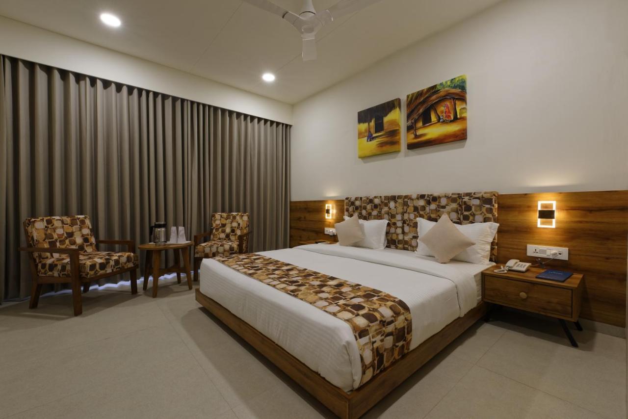 Flourish International 3* Ahmedabad