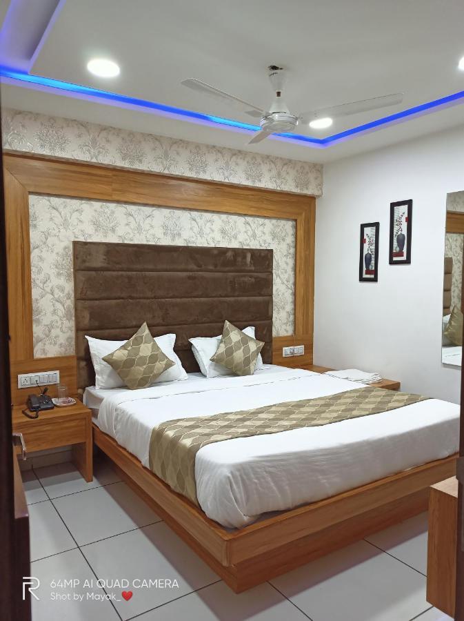 Royal Platinum 3*