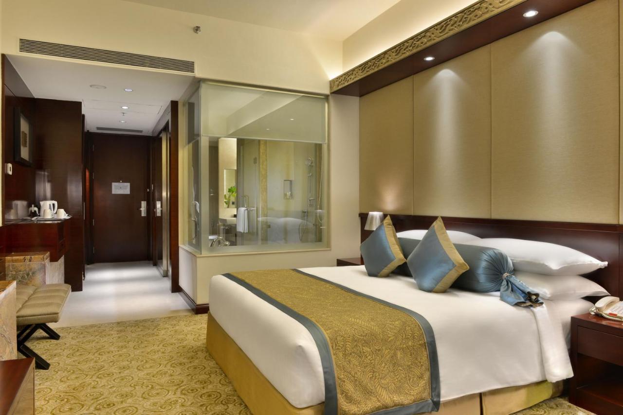 Crowne Plaza Centre By Ihg 5* Ahmedabad