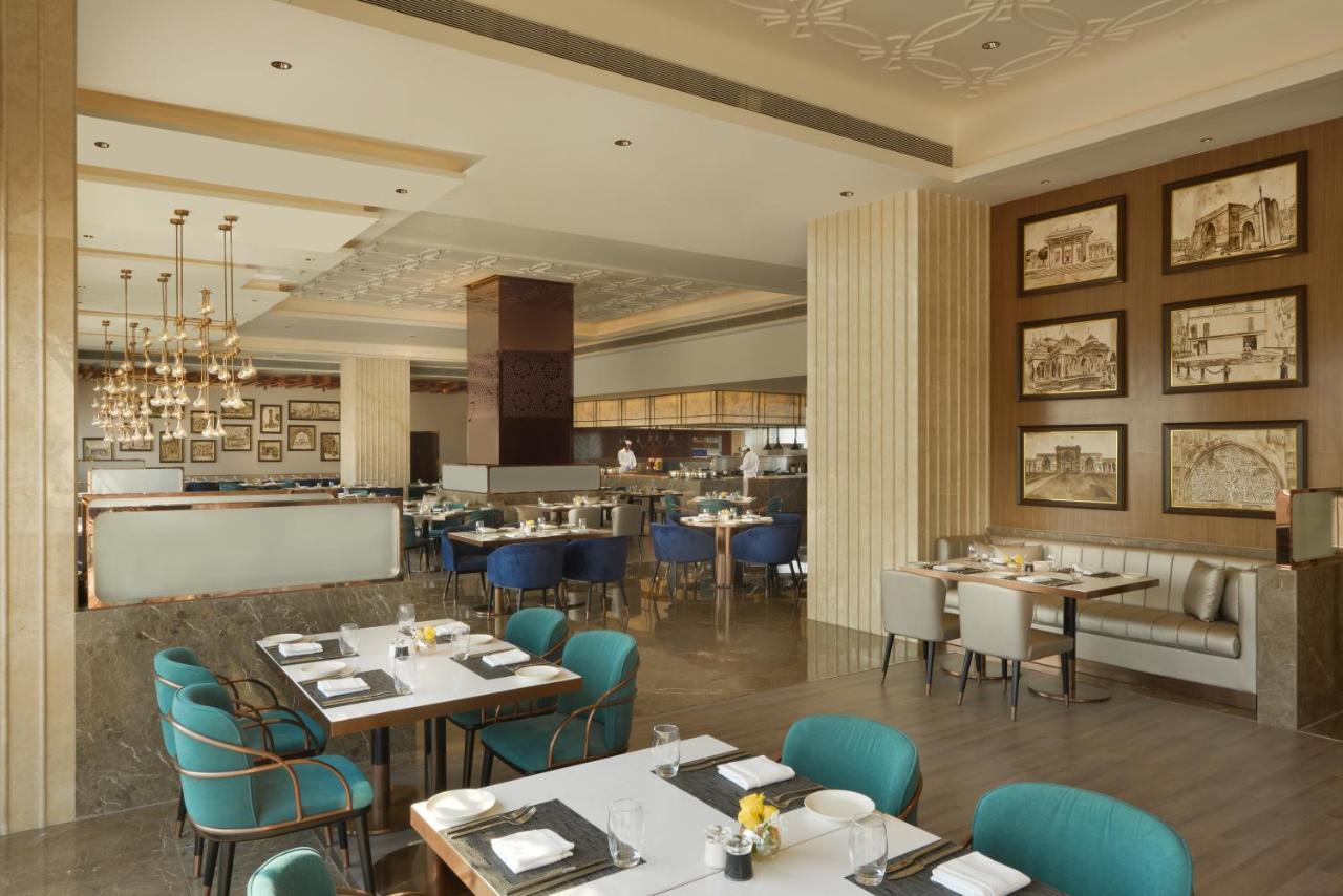 Hotel Taj Skyline 5*