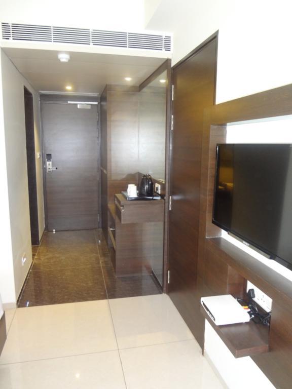 Tgb Express Maninagar Ahmedabad