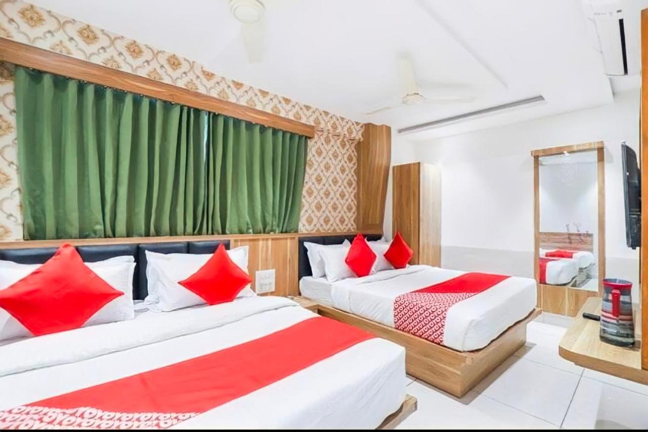 Hotel Pinnacle - Ahmedabad