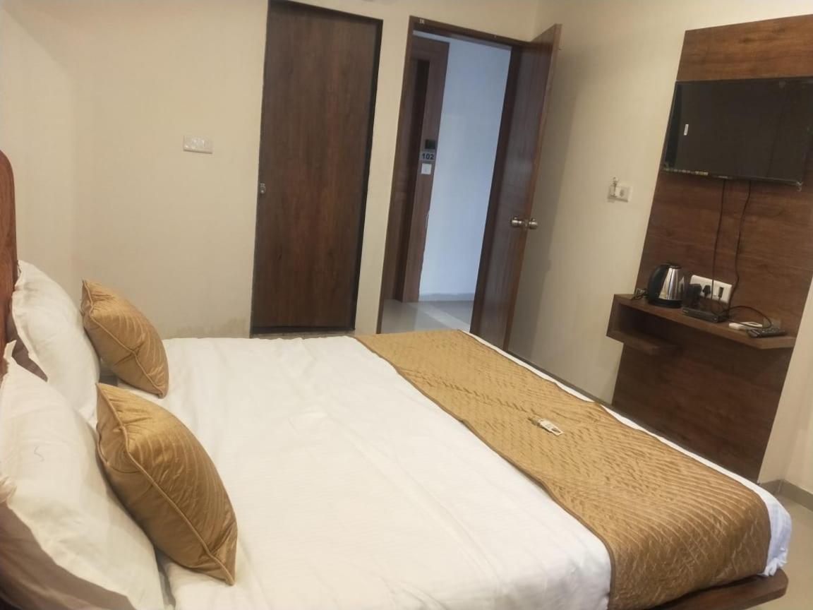 Sai Krupa Guest house *