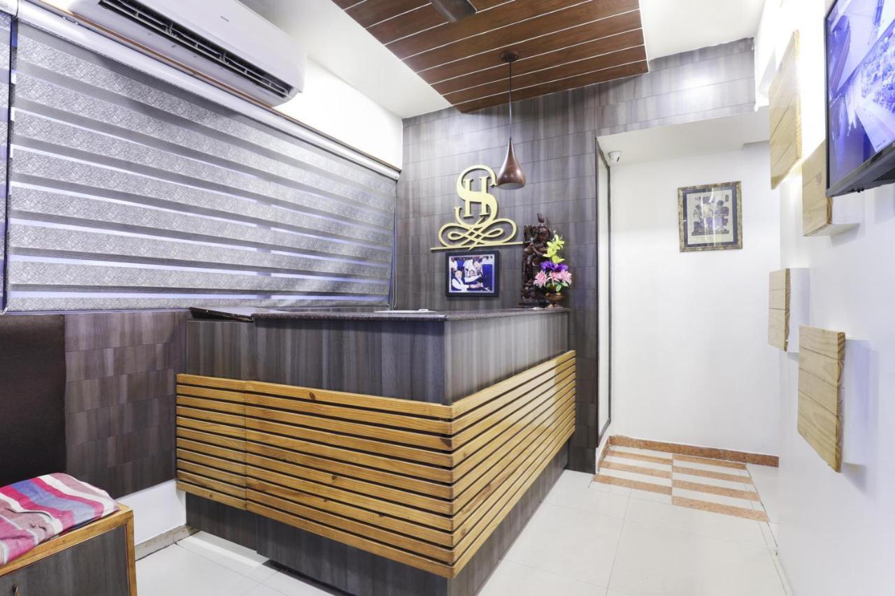 Hotel Oyo Flagship Sagar Palace 3*