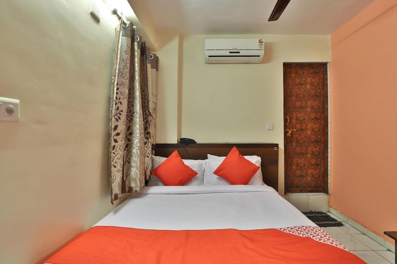 Oyo 2427 Raj Palace Hotel 3*