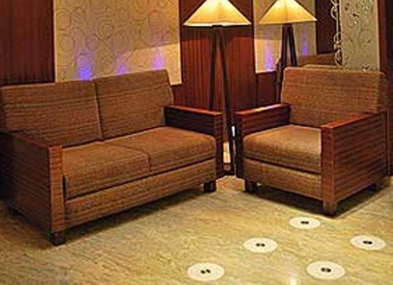 Nalanda Hotel 3*