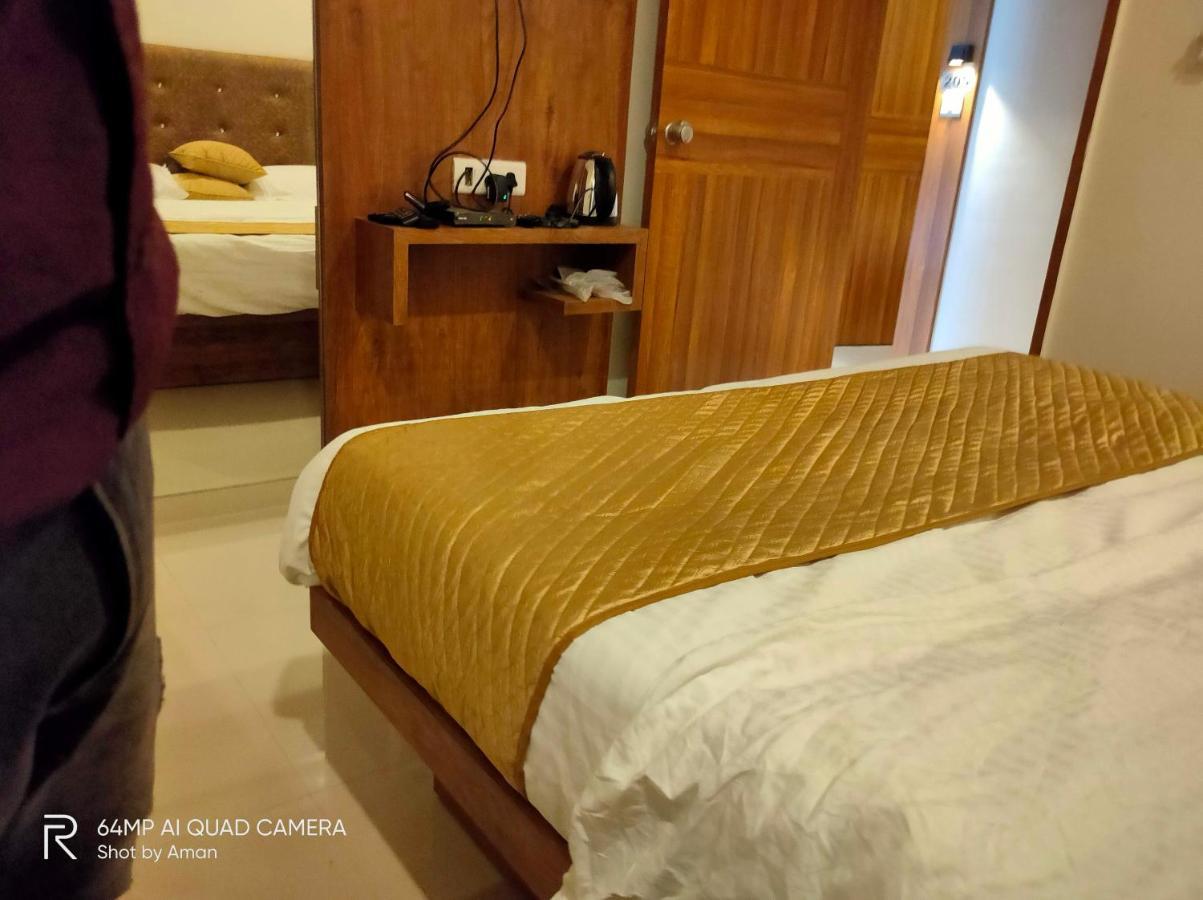 Sai Krupa Guest house *