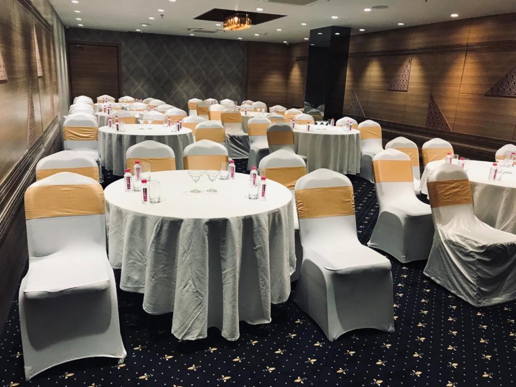 The Mantra One By Blues Hotels Hotel