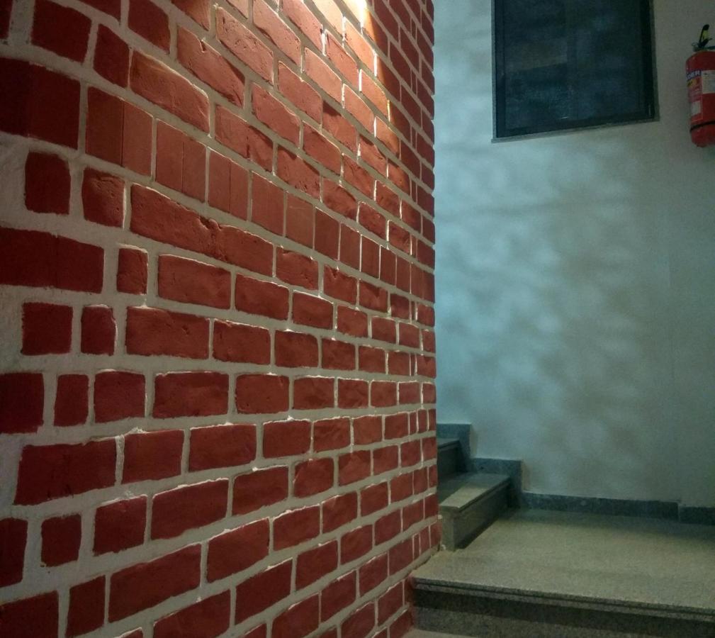 Hotel Milan Ahmedabad