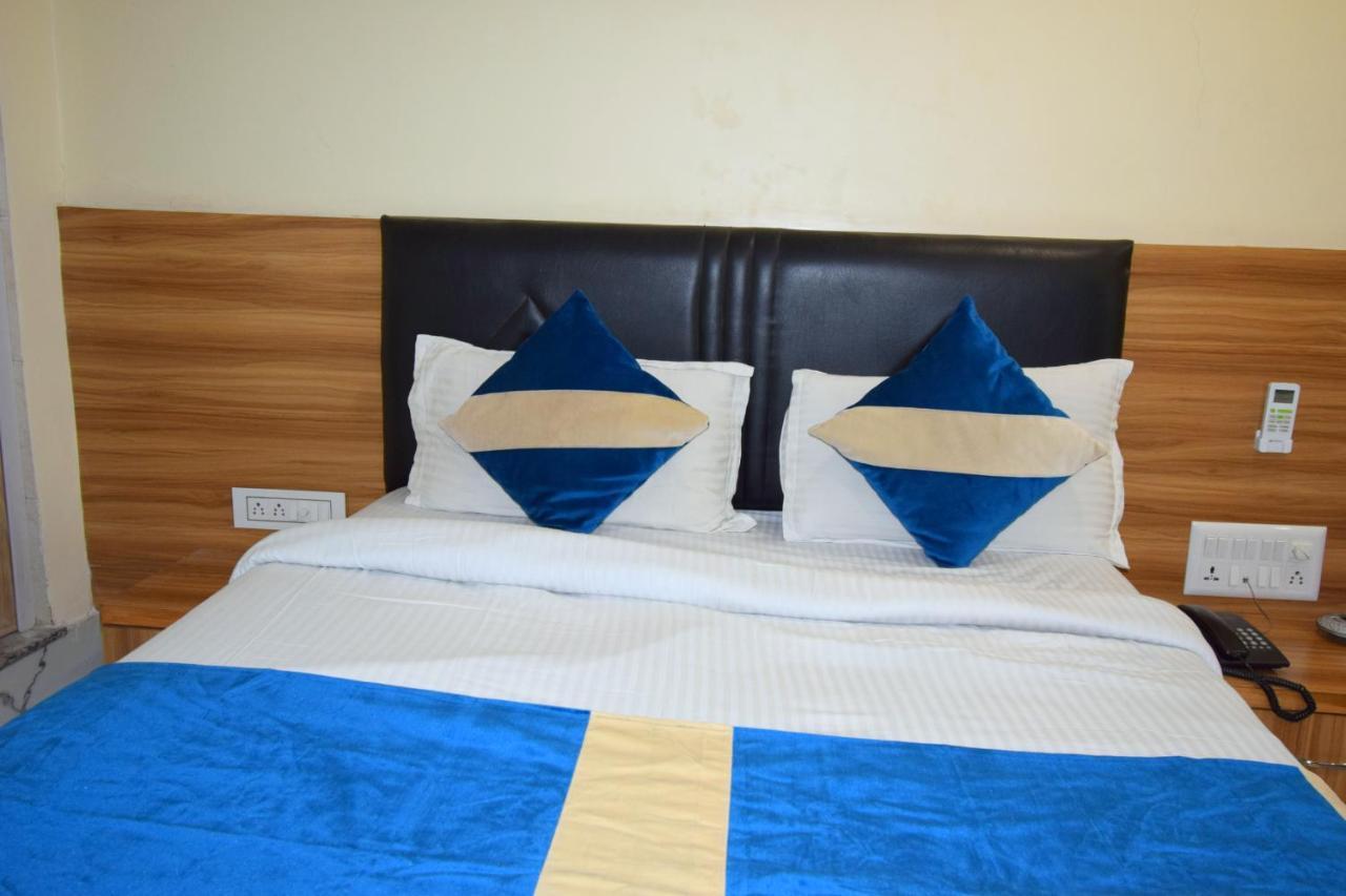 New Pathik Hotel Ahmedabad
