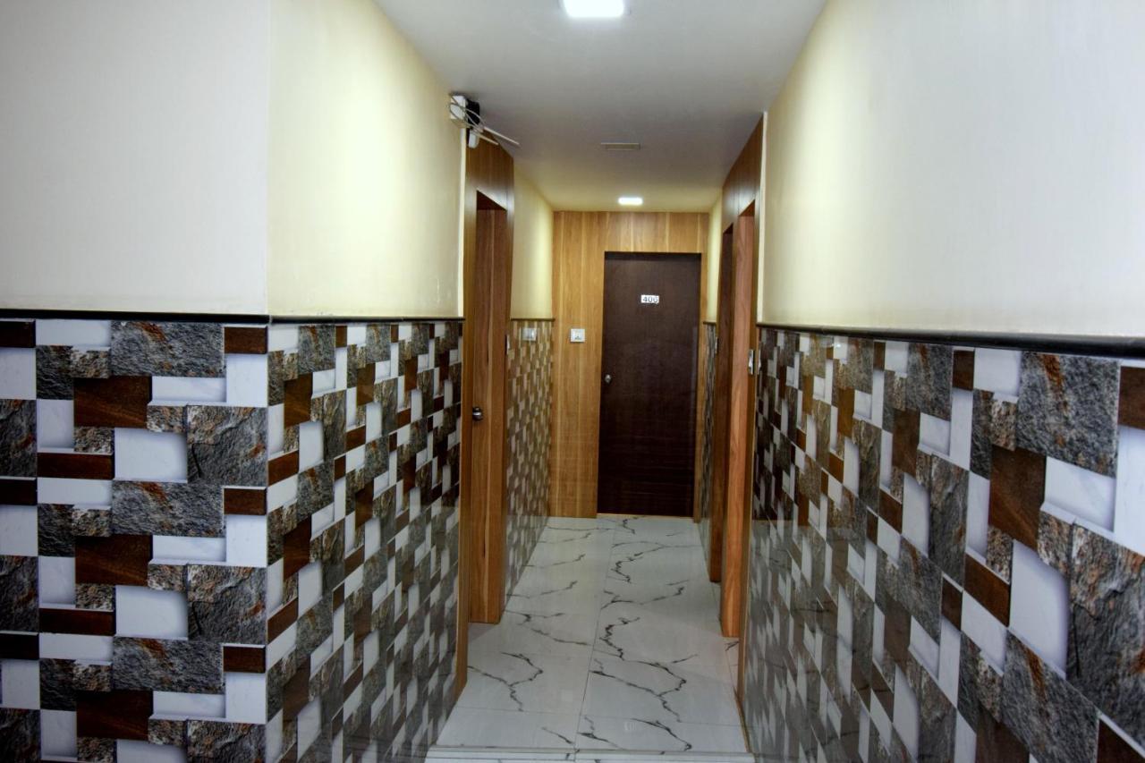 New Pathik Hotel 3*