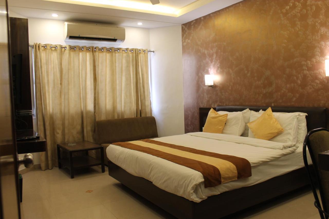 Collection O 17189 Kanak Ashram Road Ahmedabad