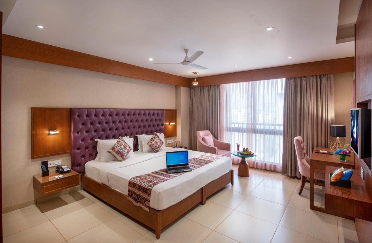 Sk Lords Hotel 3*