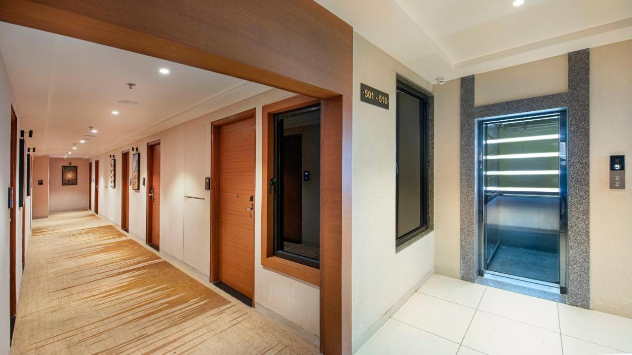 Sk Lords Hotel Ahmedabad