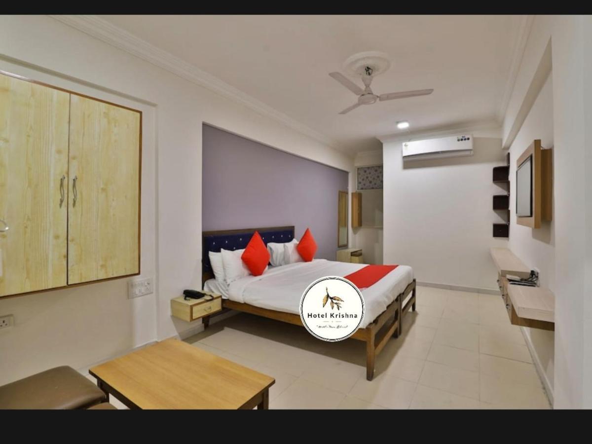 Krishna Love hotel