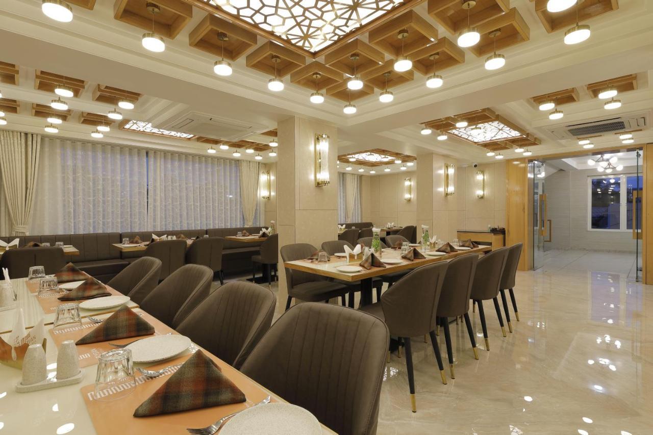 Elysian Residency Hotel Ahmedabad