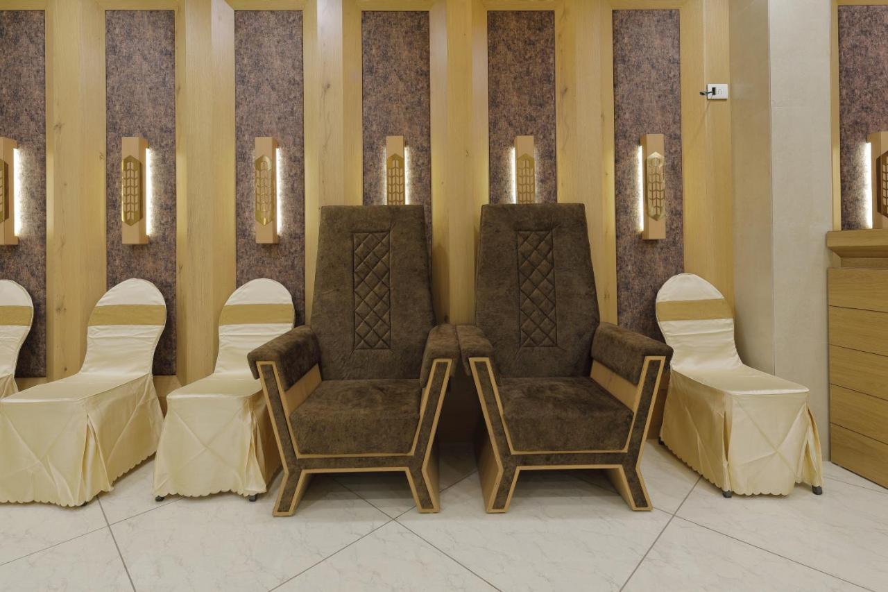 Elysian Residency Hotel 3*