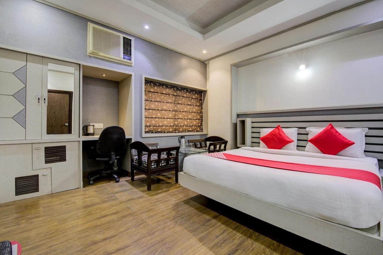 Hotel Oyo 1545 Shivani International Ahmedabad