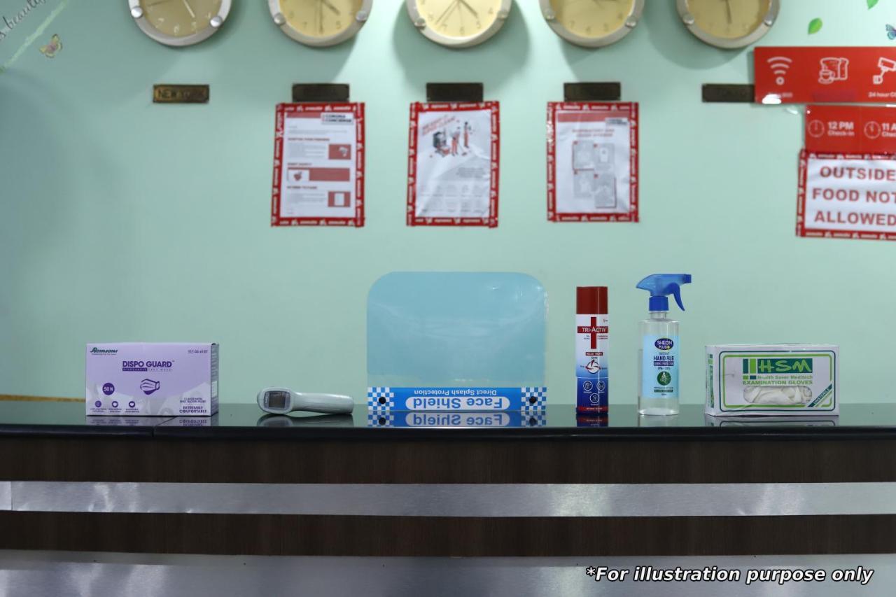 Hotel Vaccinated Staff- Oyo 8692 Vibrant Regency 3*