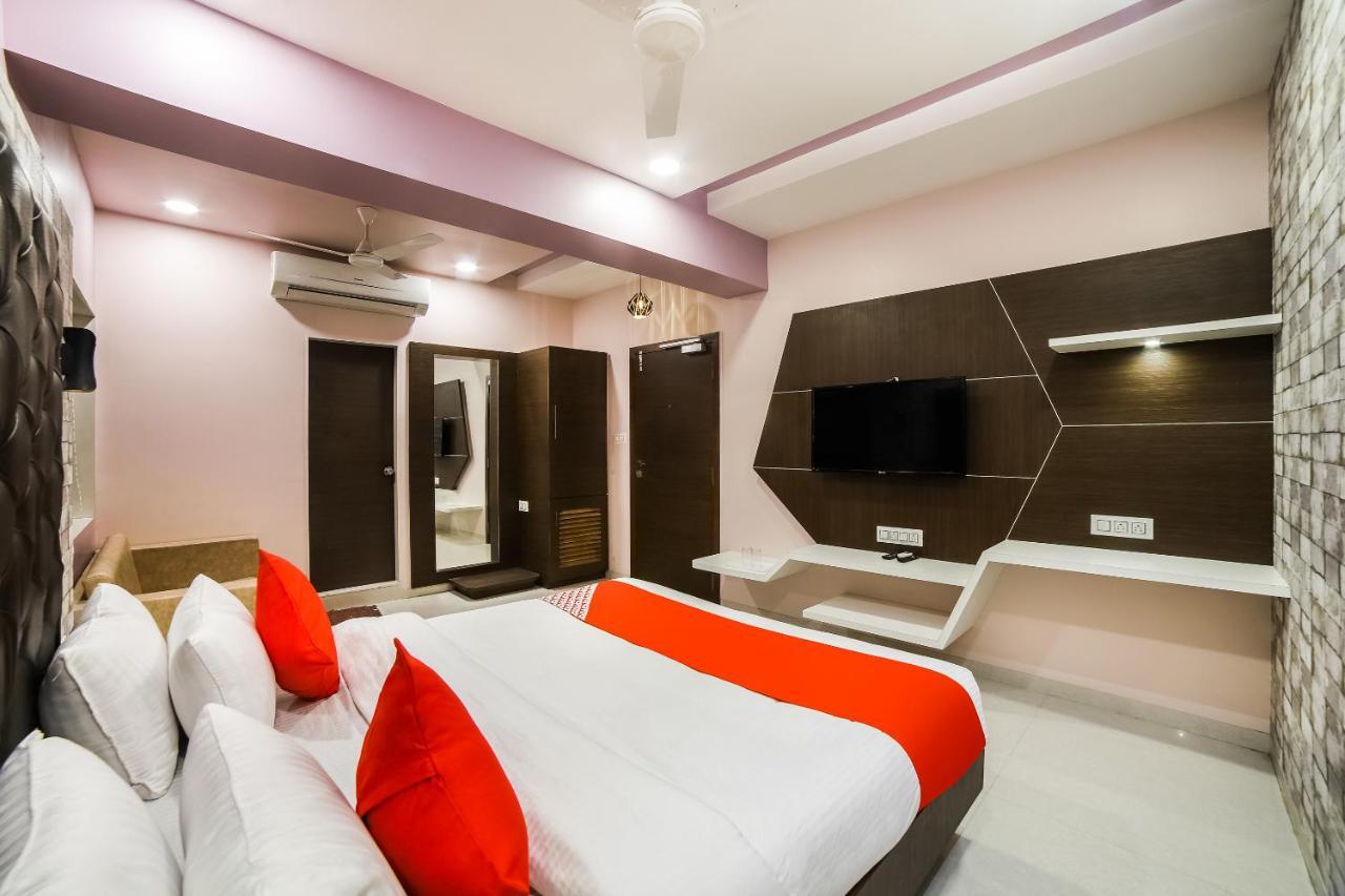 Hotel Capital O 41587 Hotel Airport Inn One Ahmedabad