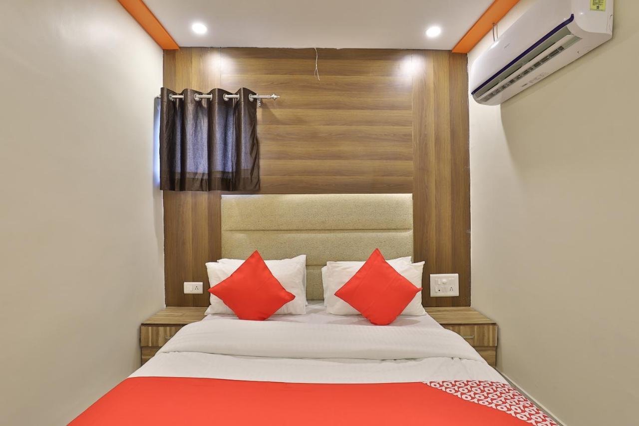 Hotel Oyo 37359 Hotel Shiv Villa