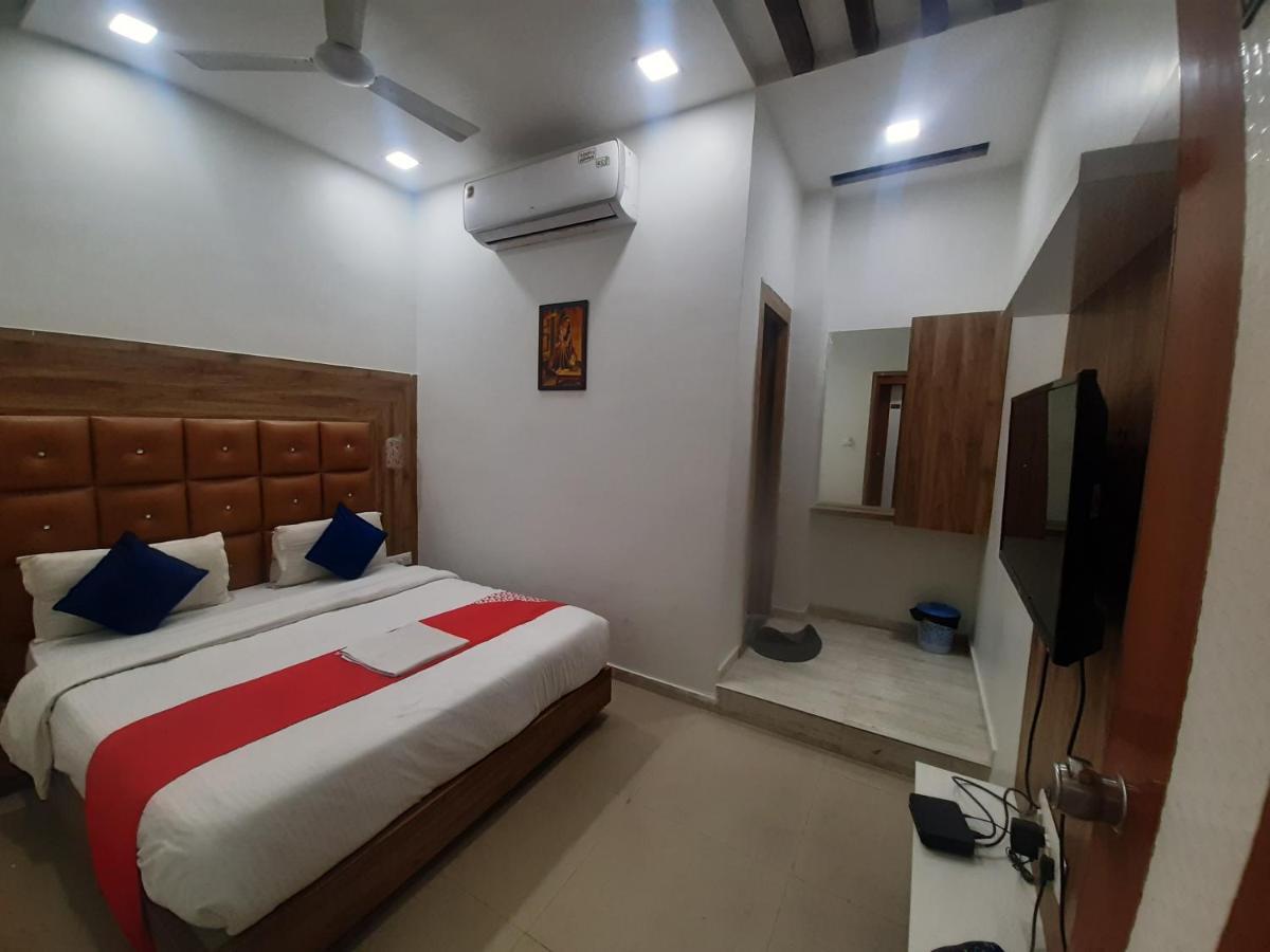 Hotel Marigold Hotel Ahmedabad