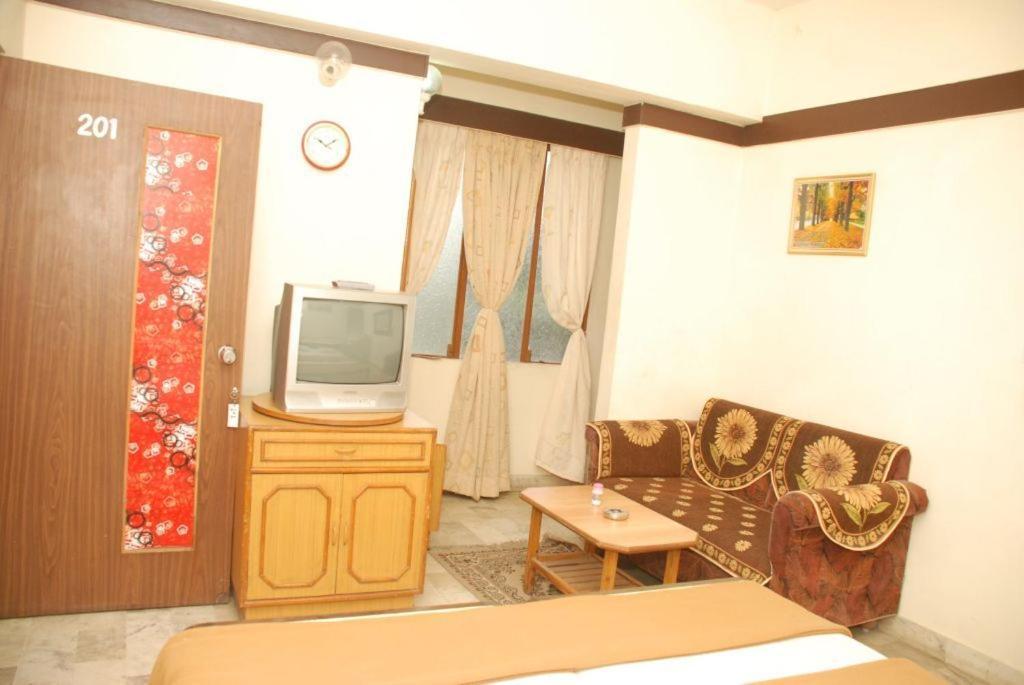 Hotel Royal 2*