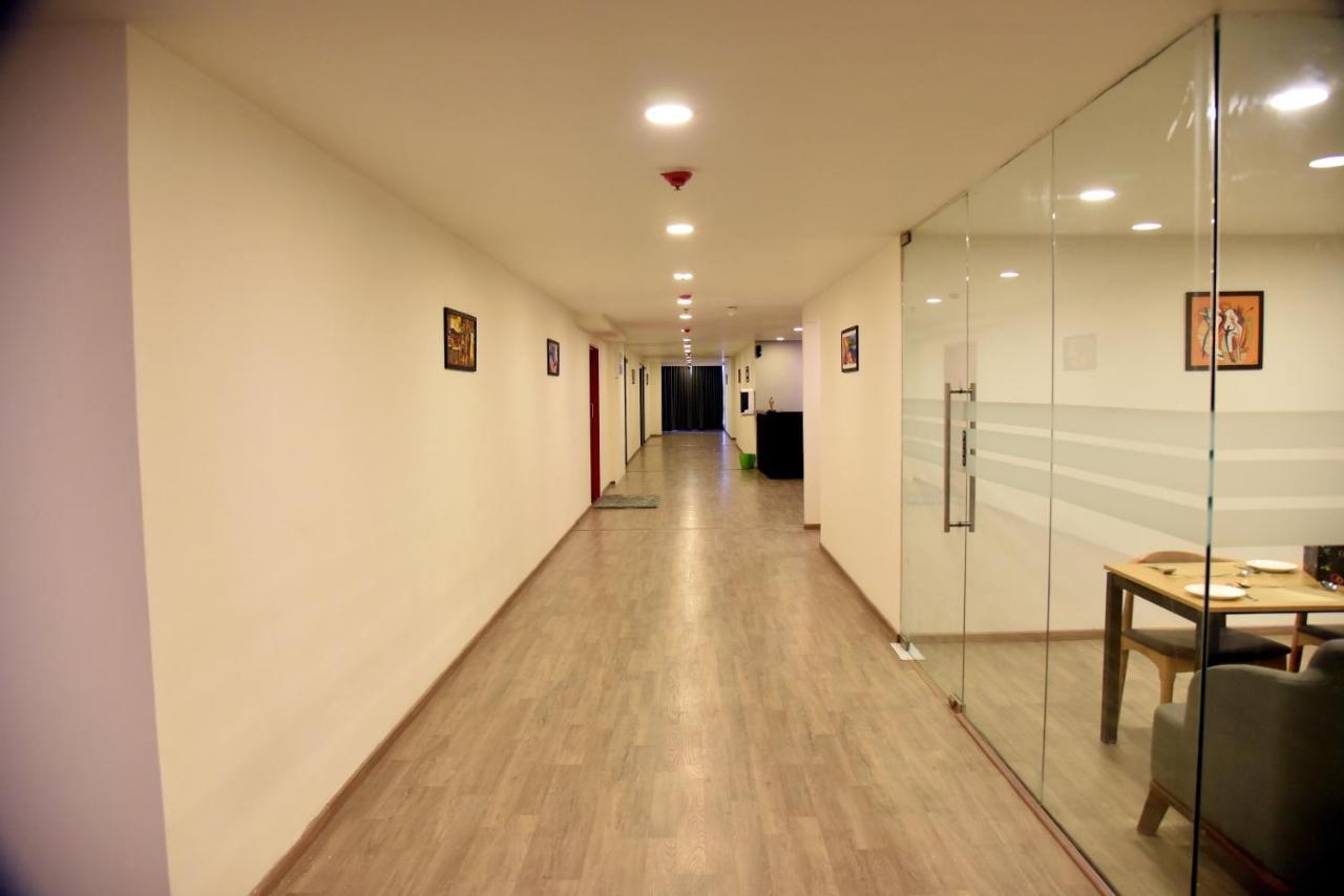 Central Hotel 3*