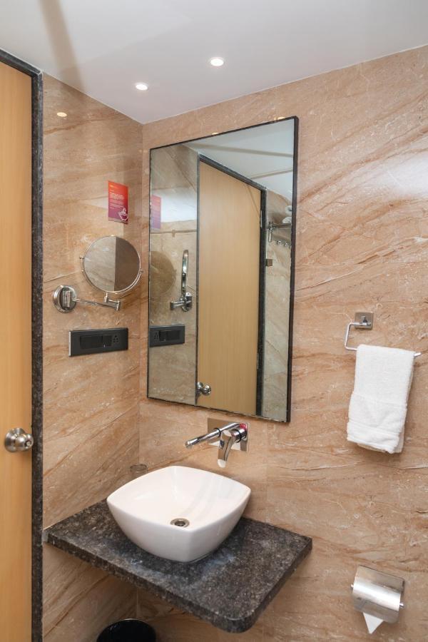 Hotel Pinnacle Grand 3*
