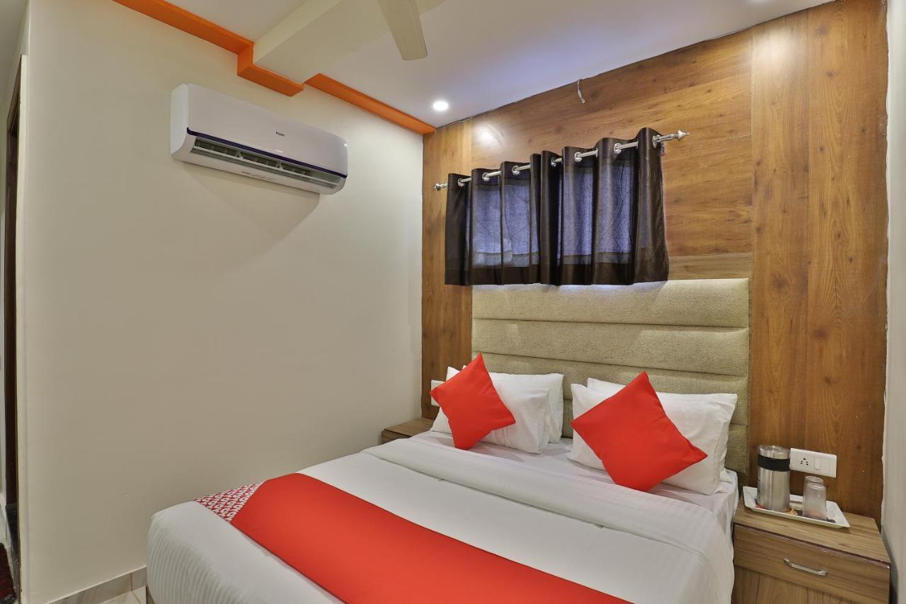 Hotel Oyo 37359 Hotel Shiv Villa
