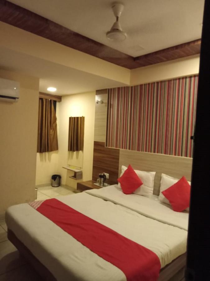 Shree Krishna Palace Casa de hóspedes Ahmedabad