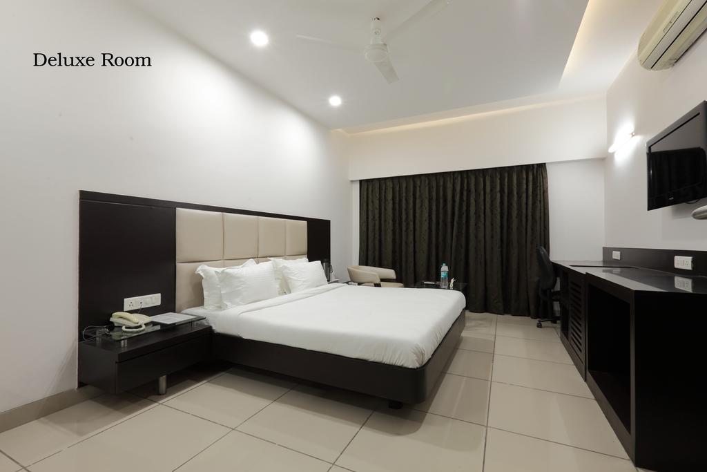 Hotel Celestia The 3*