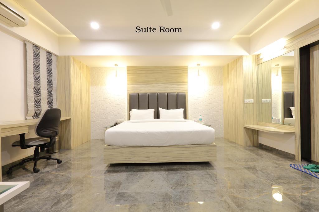 Hotel Celestia The 3*