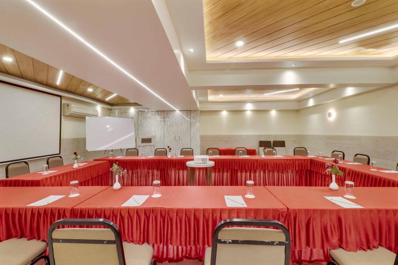 Centra Hotel Ahmedabad