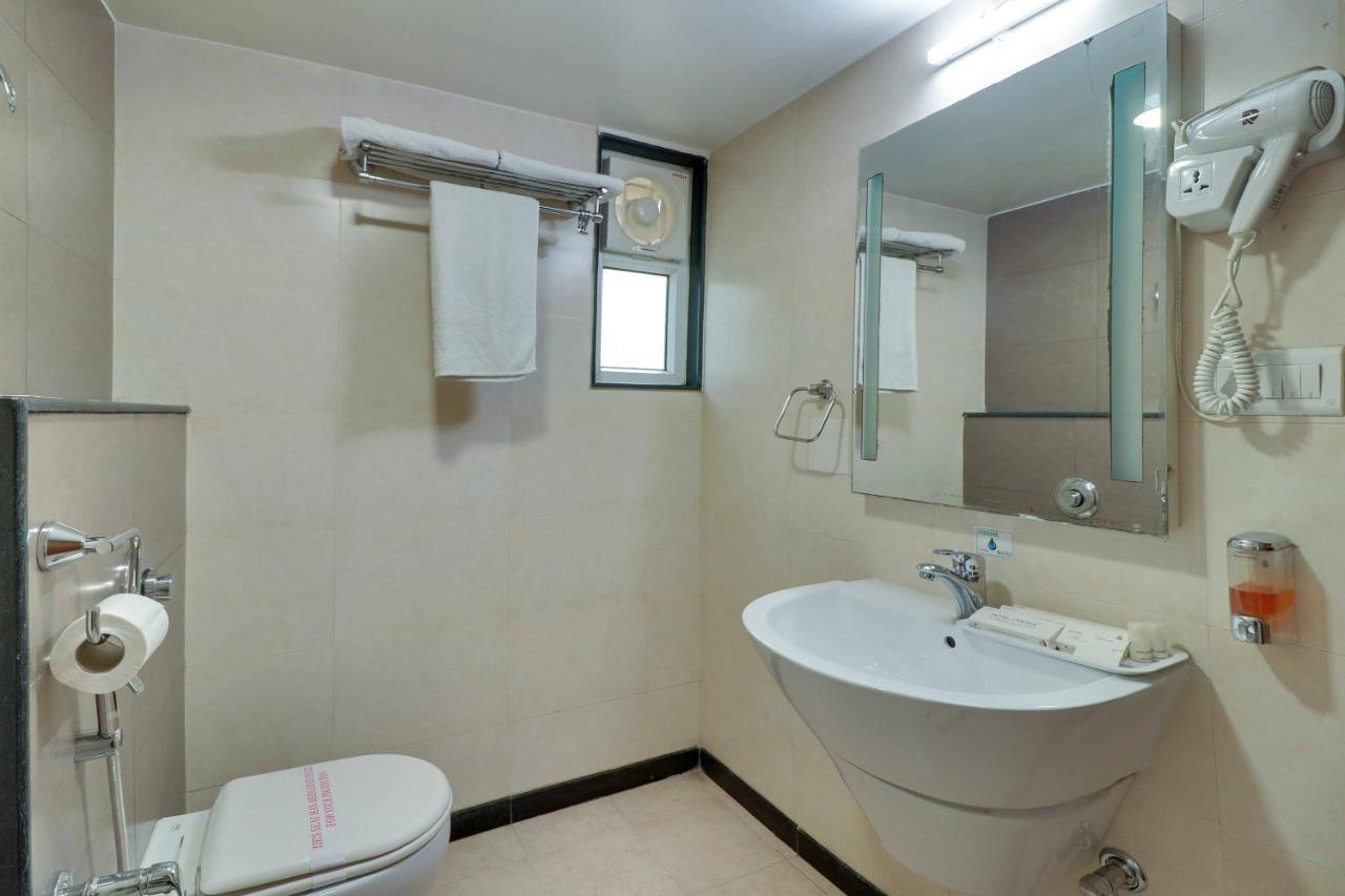 Centra Hotel Ahmedabad