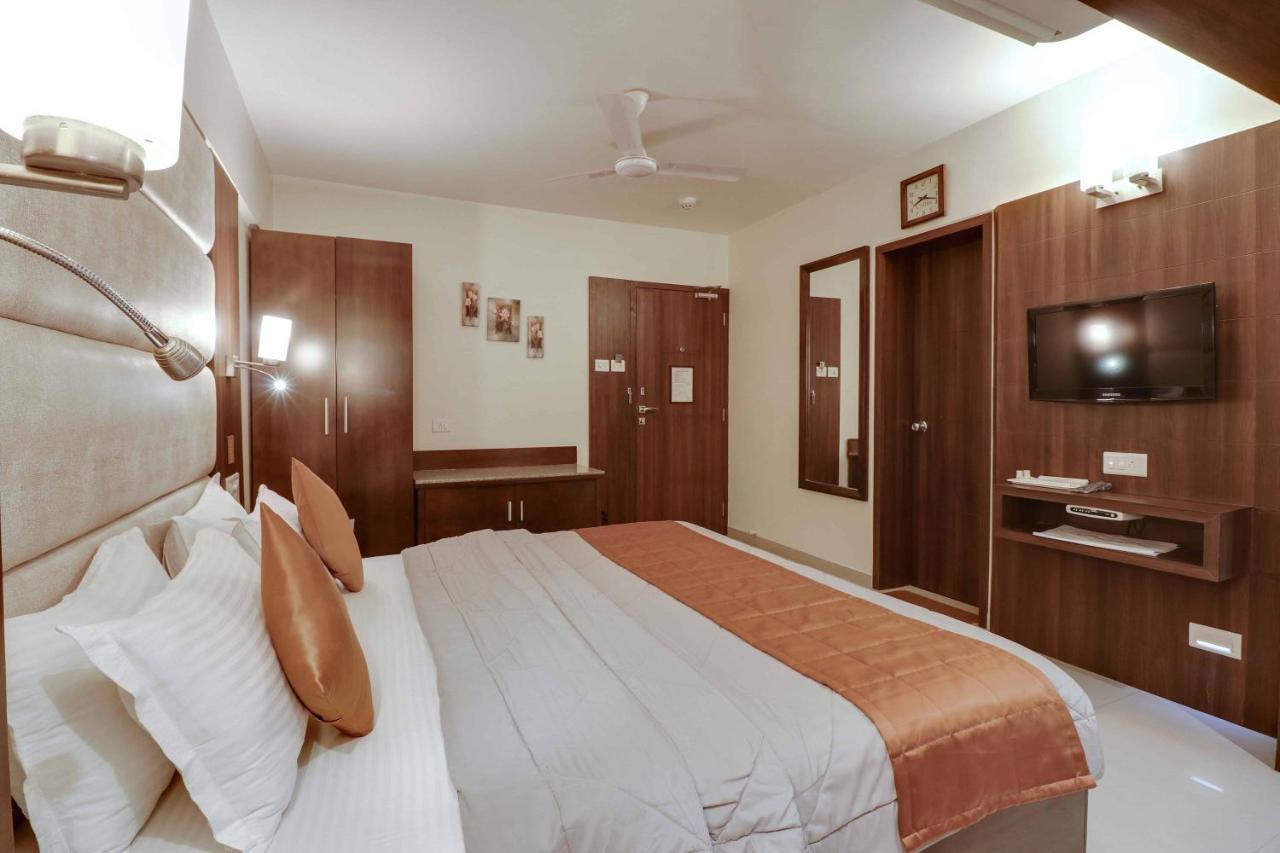 Centra Hotel Ahmedabad
