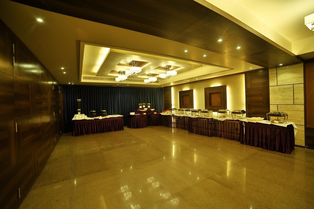 Tgb Express Maninagar Hotel Ahmedabad