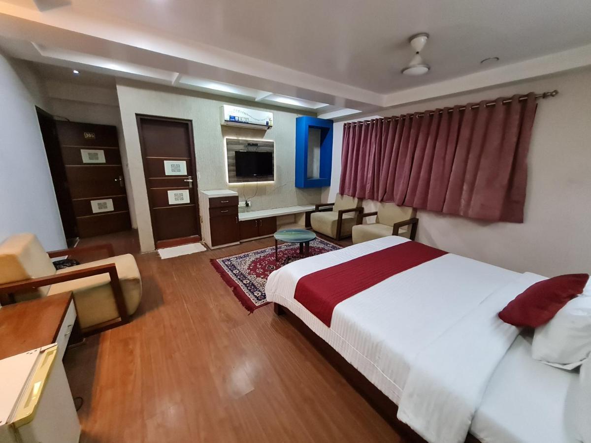 Hotel Kalinga View