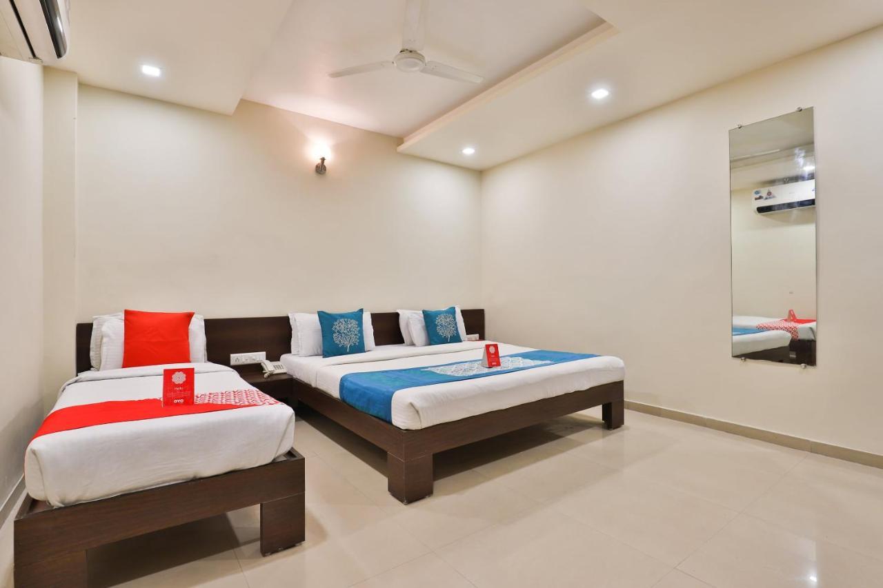 Hotel Oyo 2466 Laljis 3*