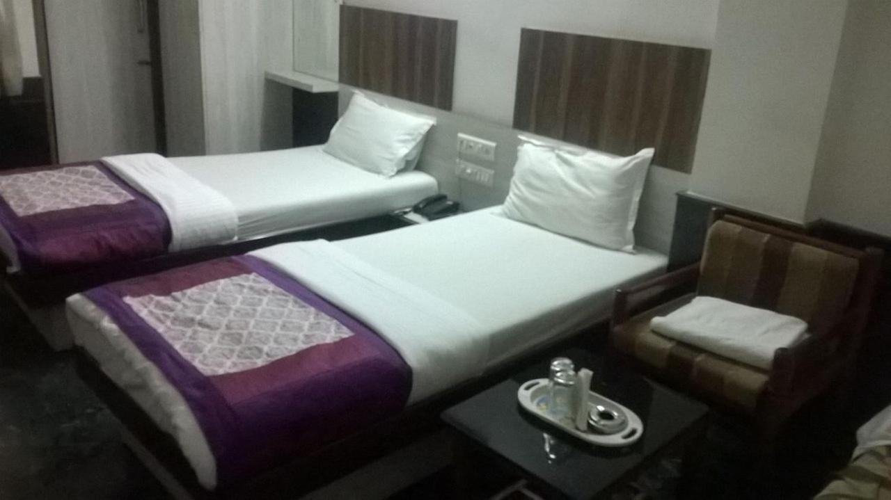 R.j.residency Hotel 2*