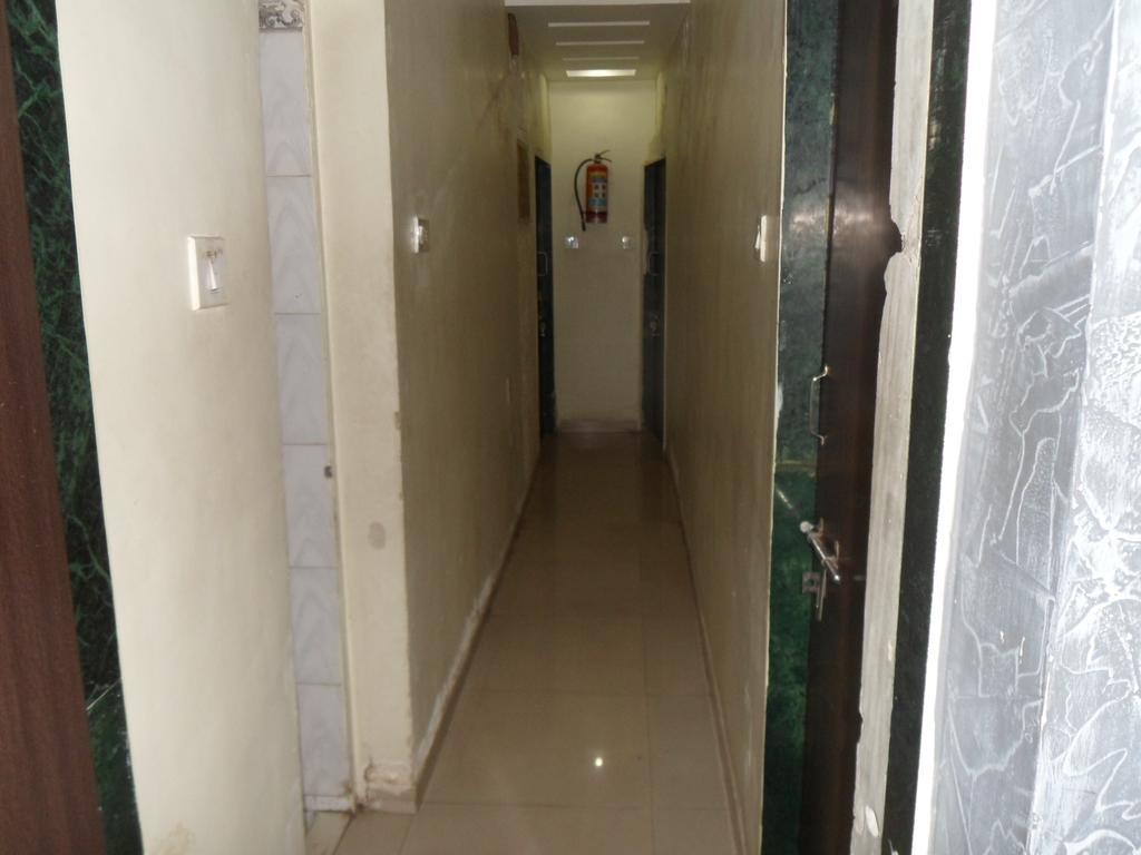 Atithi Hotel 2*