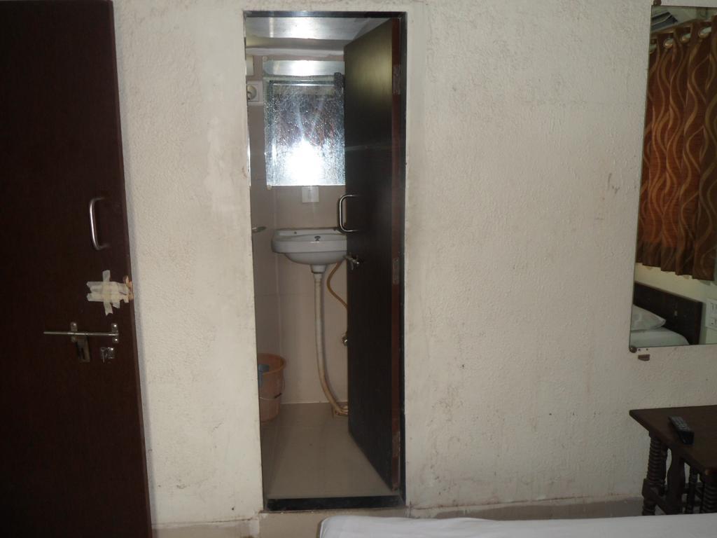 Atithi 2* Ahmedabad