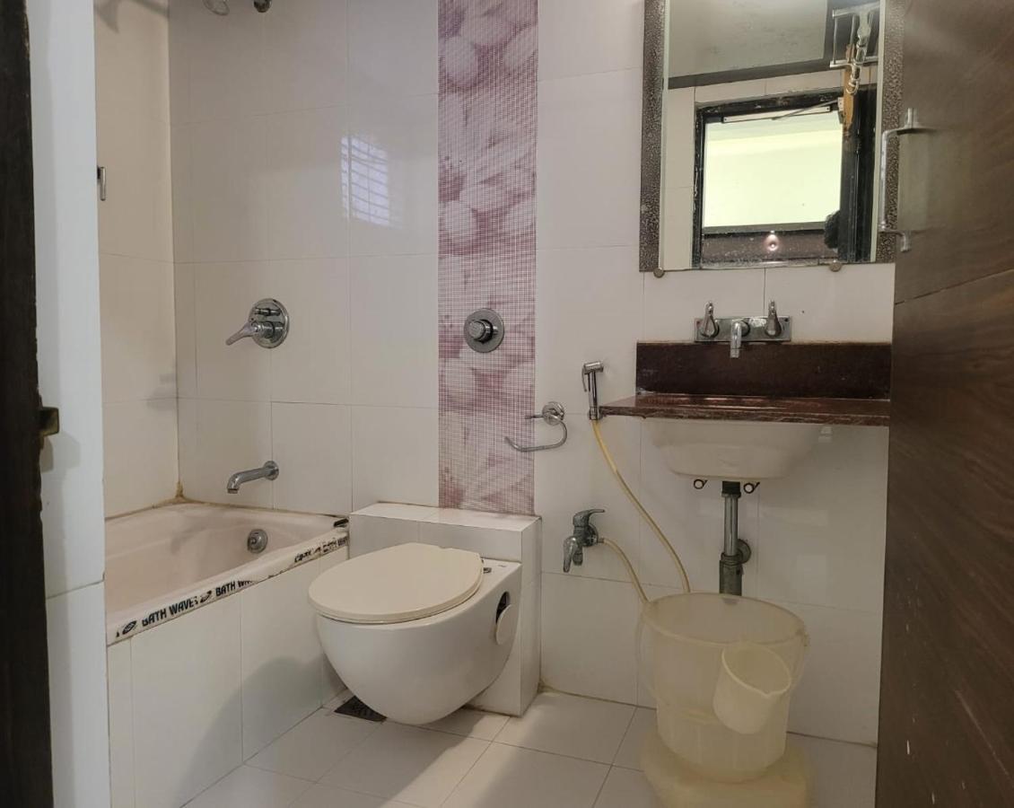 Golden Plaza Hotel Ahmedabad