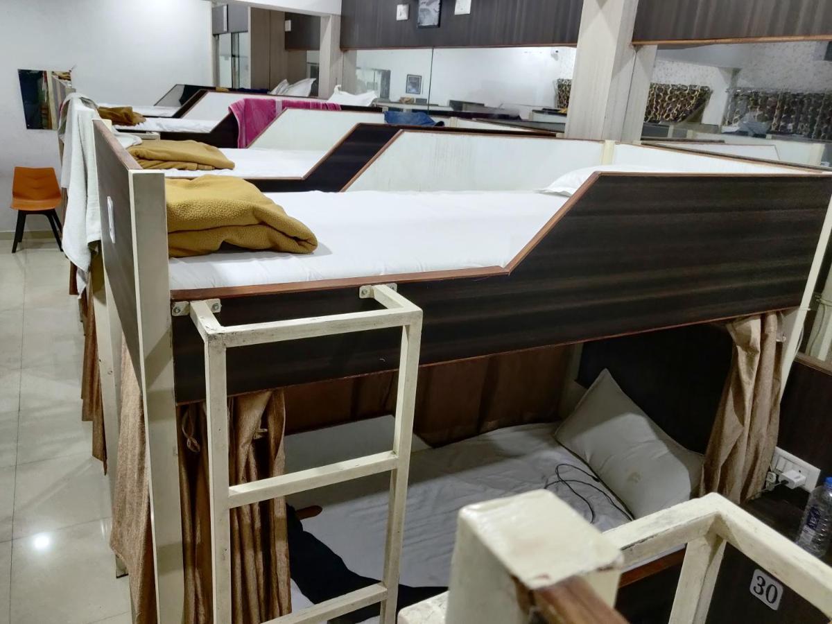 Hostel Relax Ac Ahmedabad