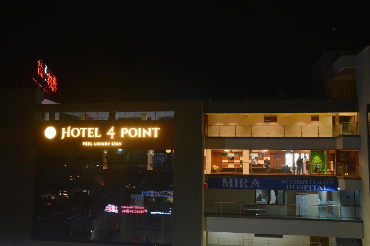 4 Point Hotel