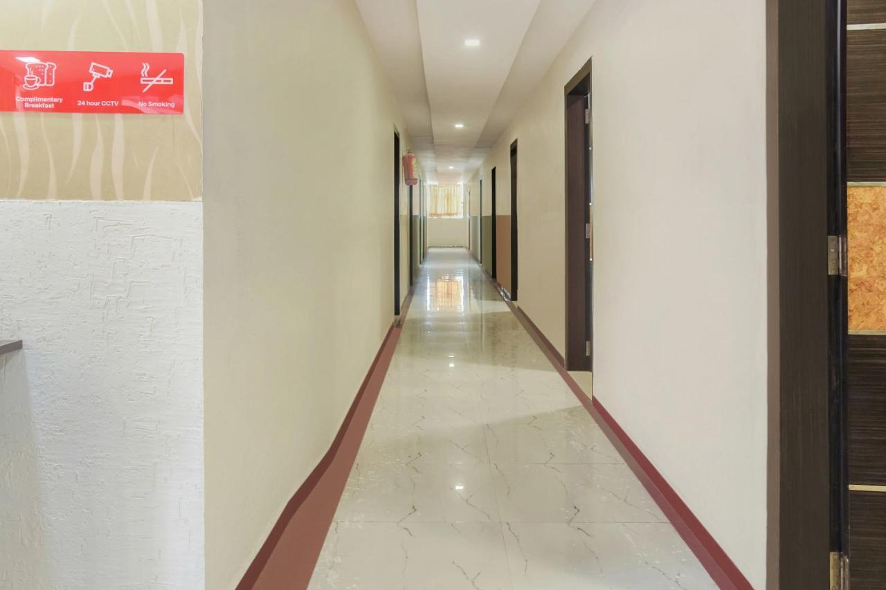 Spot On 27638 Jay Radhe Hotel Ahmedabad