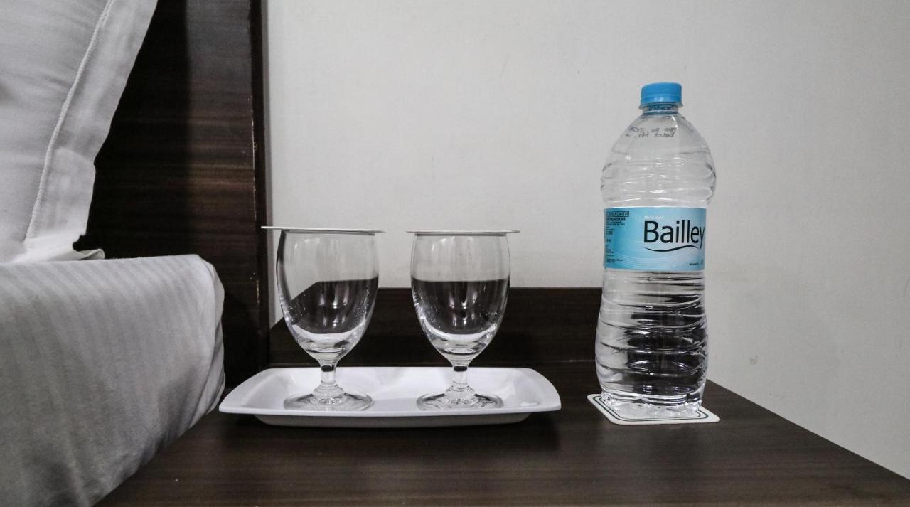 Hotel Arristo And Club Ahmedabad